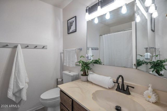 4442 W SOLANO Drive S, Glendale, AZ 85301