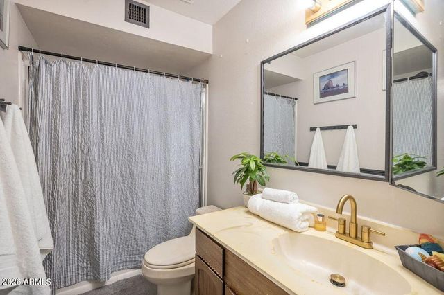 4442 W SOLANO Drive S, Glendale, AZ 85301