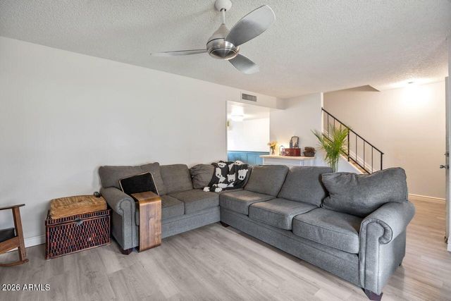 4442 W SOLANO Drive S, Glendale, AZ 85301