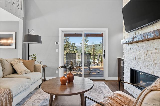 28585 Evergreen Manor Drive, Evergreen, CO 80439