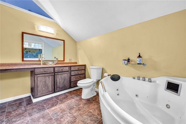 9083 Shepard Road, Macedonia, OH 44056