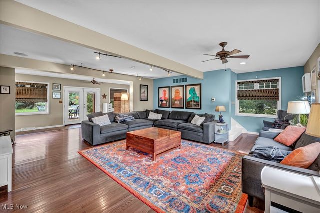 9083 Shepard Road, Macedonia, OH 44056