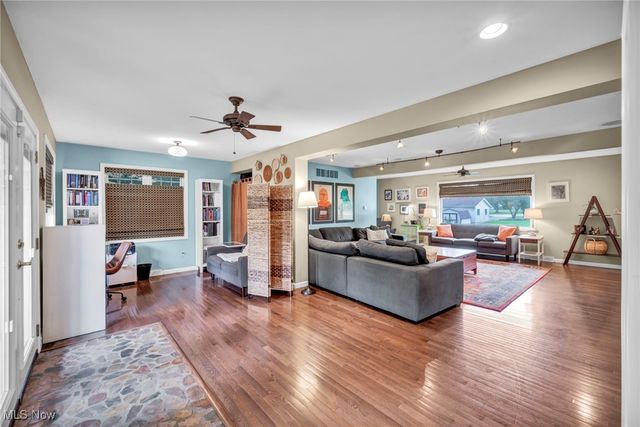 9083 Shepard Road, Macedonia, OH 44056