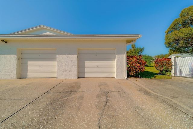 3430 STONEHAVEN COURT E D, Palm Harbor, FL 34684