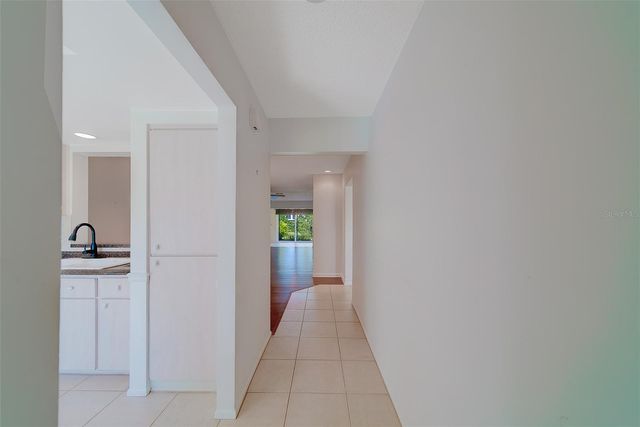 3430 STONEHAVEN COURT E D, Palm Harbor, FL 34684