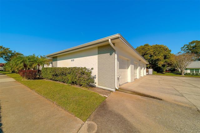 3430 STONEHAVEN COURT E D, Palm Harbor, FL 34684