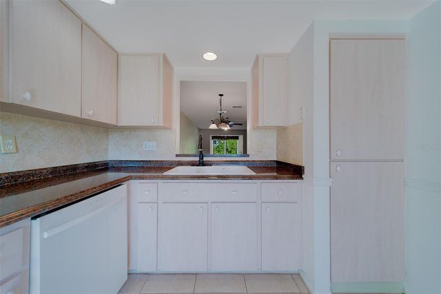 3430 STONEHAVEN COURT E D, Palm Harbor, FL 34684