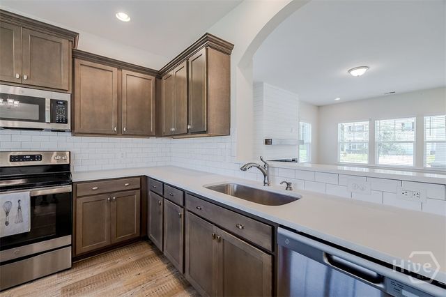 3823 Castleoak Drive, Richmond Hill, GA 31324