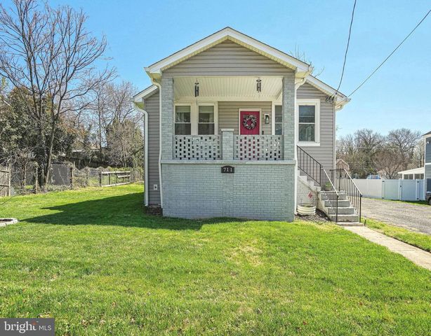711 60TH AVE, Fairmount Heights, MD 20743