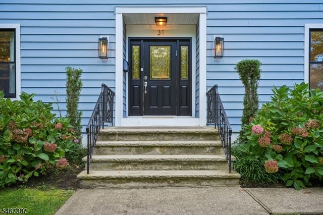 31 Stone Dr, West Orange Twp., NJ 07052
