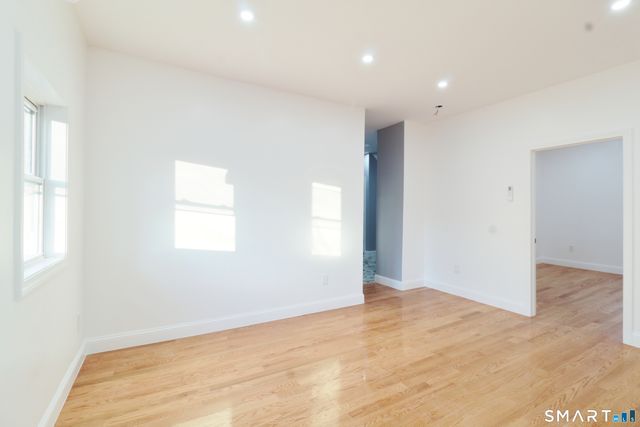 40 Elizabeth Street 3, Waterbury, CT 06704