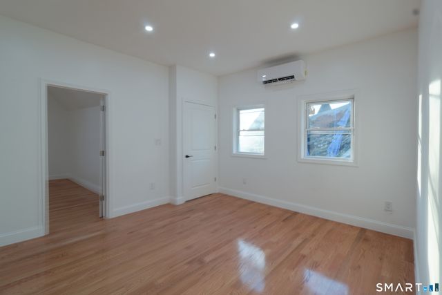 40 Elizabeth Street 3, Waterbury, CT 06704