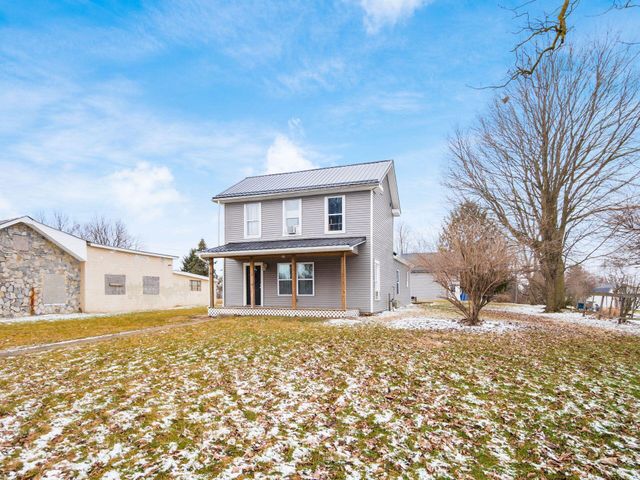 24 Main Street, Bloomingburg, OH 43106