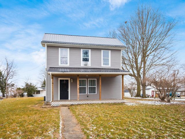 24 Main Street, Bloomingburg, OH 43106