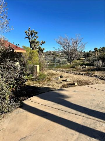 56776 Piute Trail, Yucca Valley, CA 92284