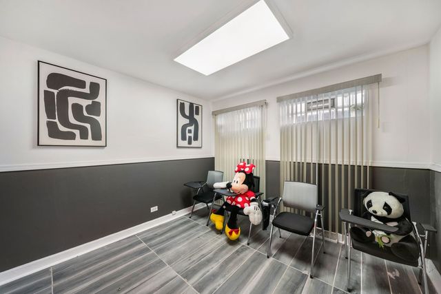 9021 S Western Avenue, Chicago, IL 60620