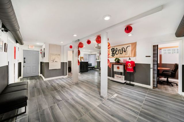 9021 S Western Avenue, Chicago, IL 60620