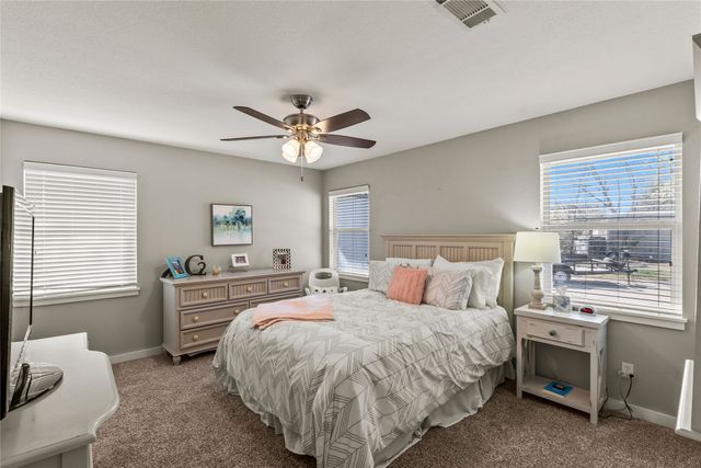 104 Sunset Cove, Trinidad, TX 75163