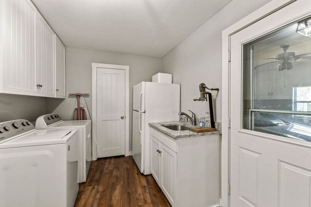 104 Sunset Cove, Trinidad, TX 75163