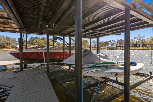 104 Sunset Cove, Trinidad, TX 75163