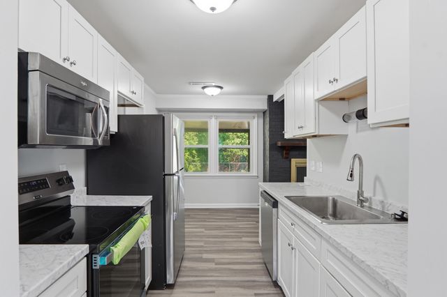 226 Loblolly Circle, Ladson, SC 29456