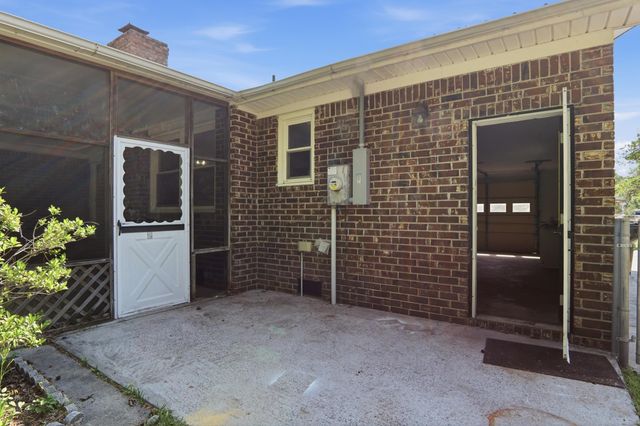226 Loblolly Circle, Ladson, SC 29456