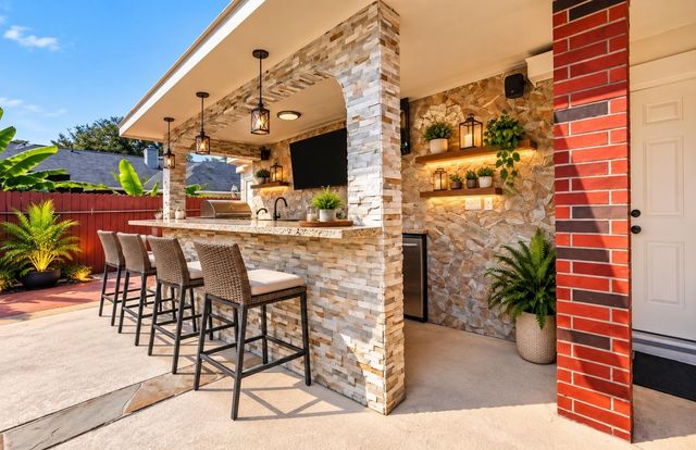4521 Park Bend Drive, Baytown, TX 77521