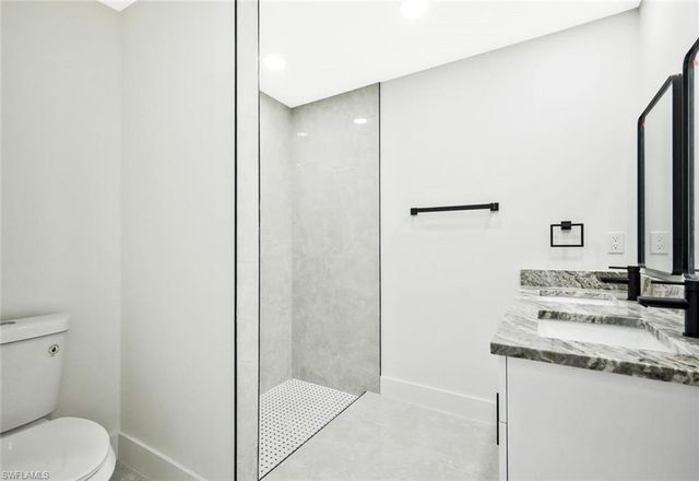 3413 27th ST SW, Lehigh Acres, FL 33976