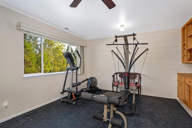 564 Cribbs Rd, Placerville, CA 95667