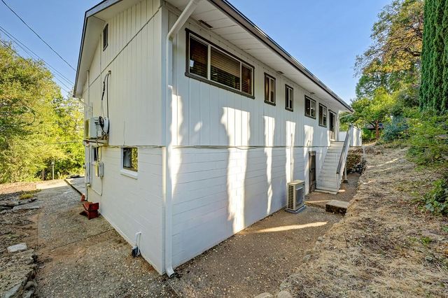 564 Cribbs Rd, Placerville, CA 95667