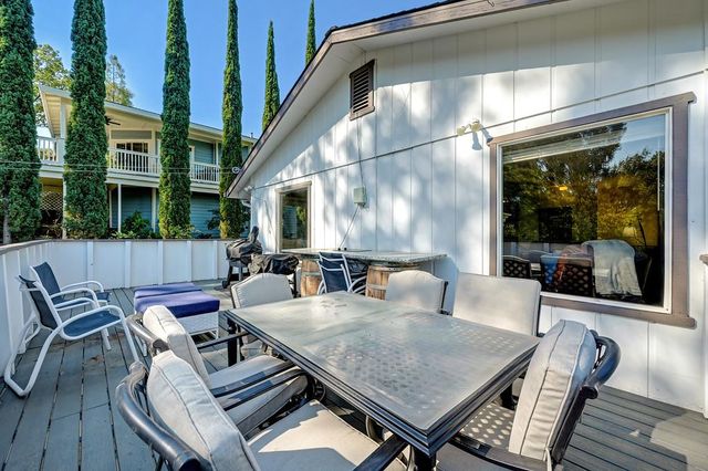 564 Cribbs Rd, Placerville, CA 95667