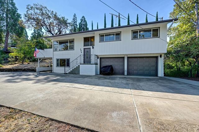 564 Cribbs Rd, Placerville, CA 95667