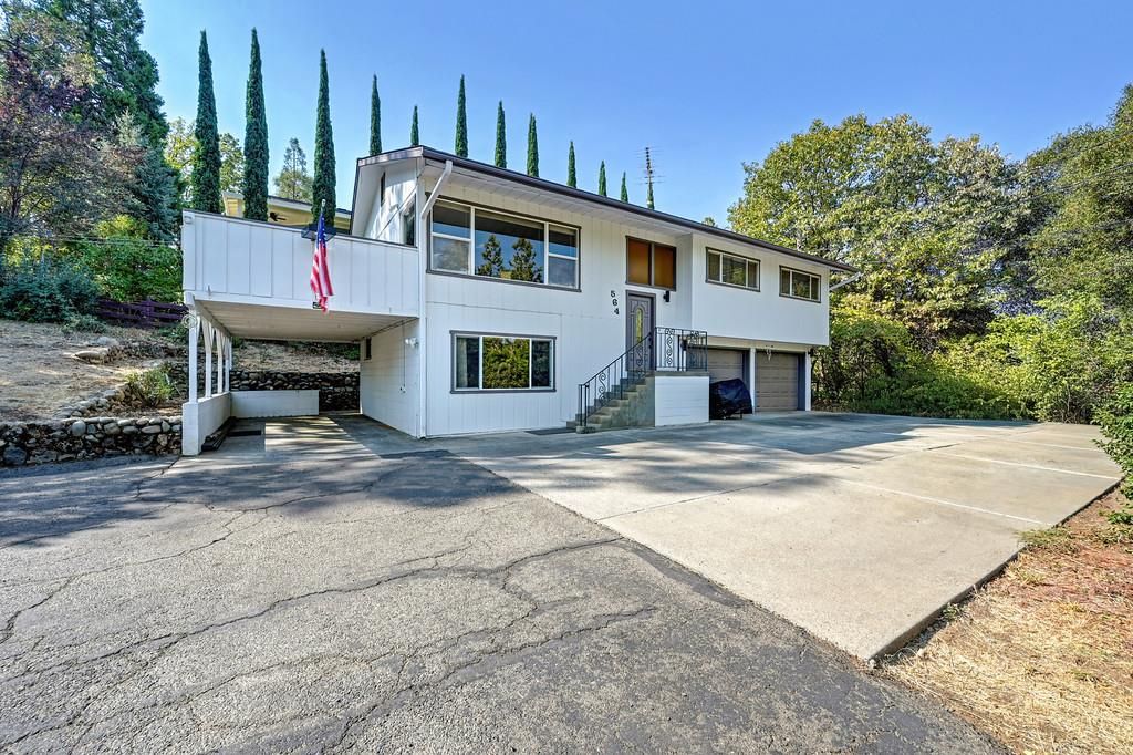 564 Cribbs Rd, Placerville, CA 95667