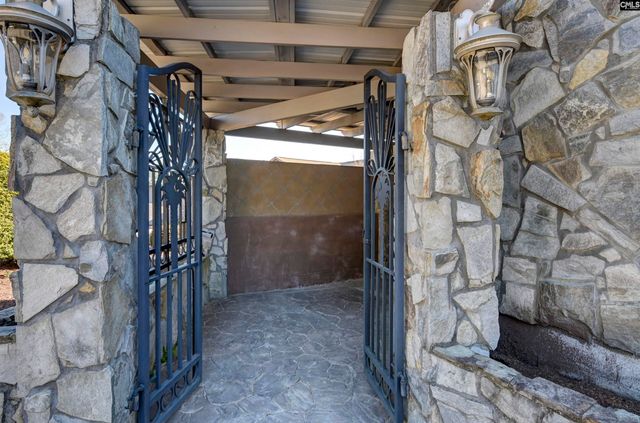 117 Ballentine Point Road, Irmo, SC 29063