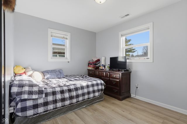 2220 N Kenyon Street, Indianapolis, IN 46219