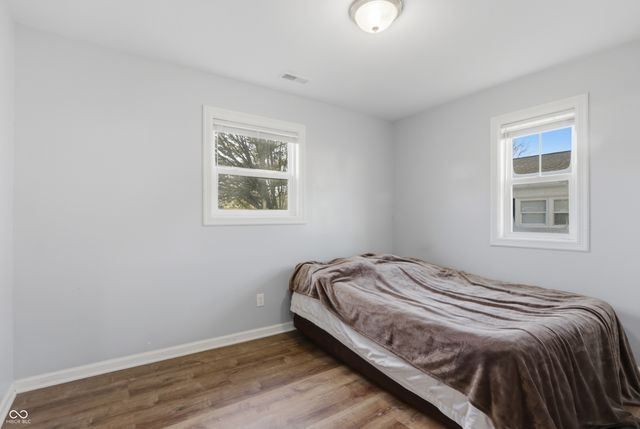 2220 N Kenyon Street, Indianapolis, IN 46219