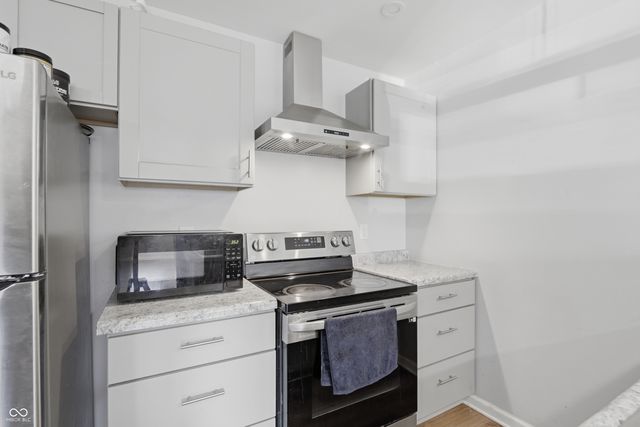 2220 N Kenyon Street, Indianapolis, IN 46219