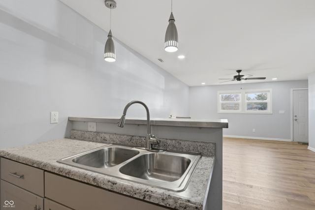 2220 N Kenyon Street, Indianapolis, IN 46219