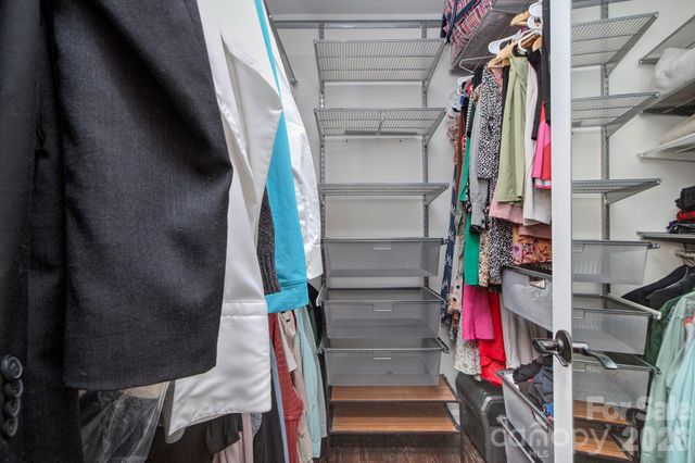 401 Sandymead Road, Matthews, NC 28105