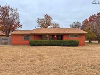 4715 CORONADO AVENUE, Wichita Falls, TX 76310