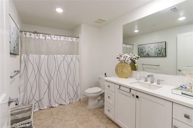 1891 S Union Street S 111, Anaheim, CA 92805