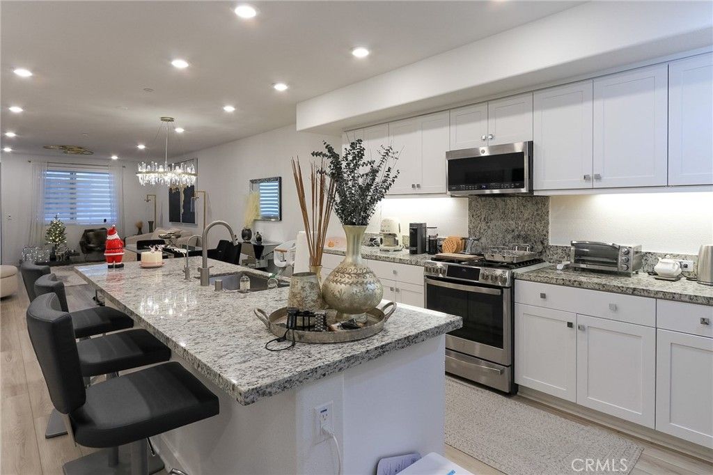 1891 S Union Street S 111, Anaheim, CA 92805