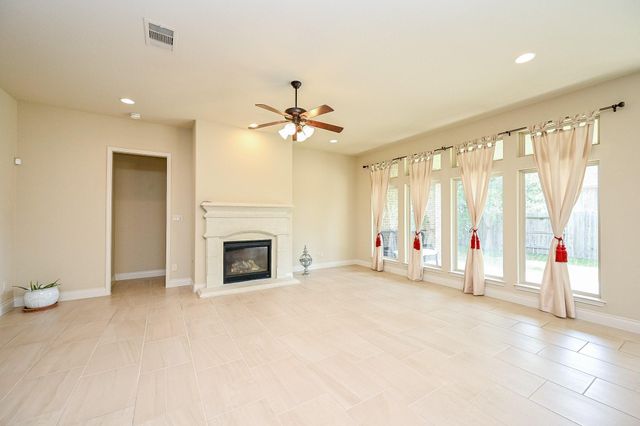 10915 Croftmore Drive, Richmond, TX 77407