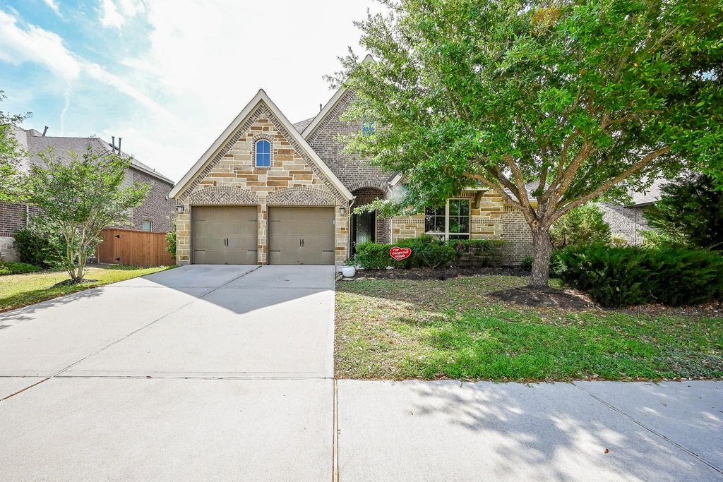 10915 Croftmore Drive, Richmond, TX 77407