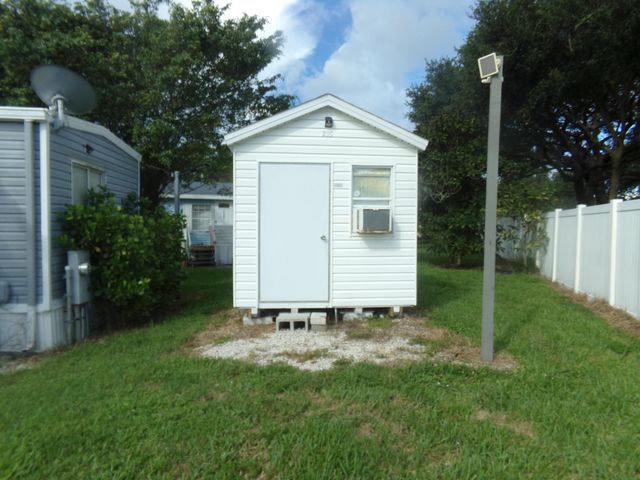 3965 Sheraton Circle, Boynton Beach, FL 33436