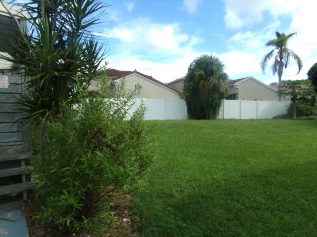 3965 Sheraton Circle, Boynton Beach, FL 33436