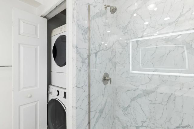 5810 Riley Street APT 8, San Diego, CA 92110