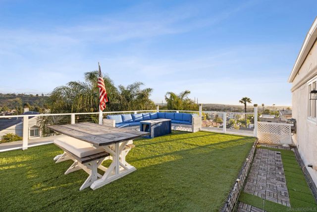 5810 Riley Street APT 8, San Diego, CA 92110