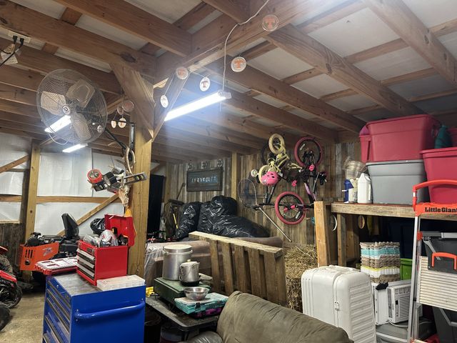 1150 Hollis Creek Rd, Woodbury, TN 37190