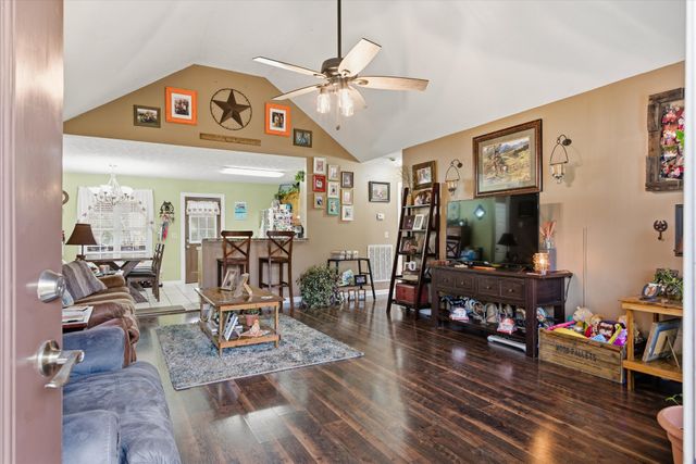 1150 Hollis Creek Rd, Woodbury, TN 37190